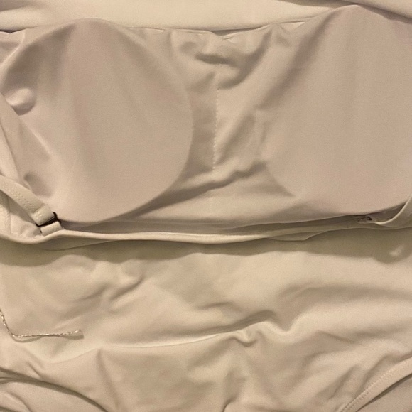 Sexy Elegant off the shoulder all white swim suit - Picture 7 of 9